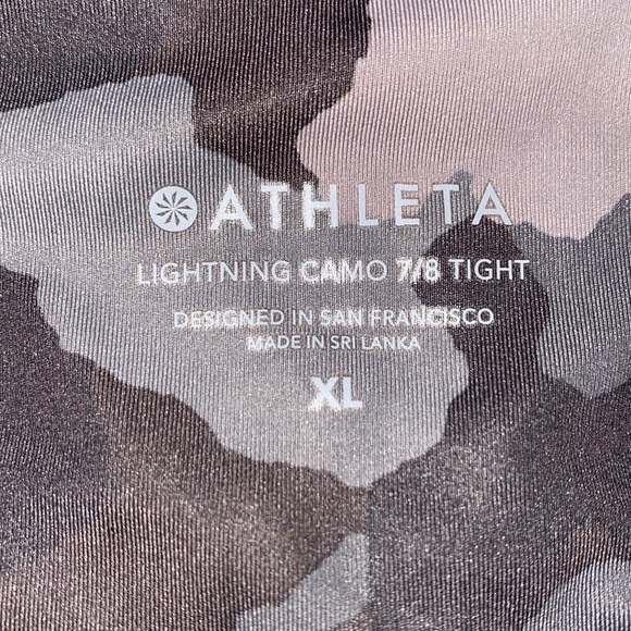 Athleta Women XL‎ Supersonic 7/8 Workout Running Tight Leggings Camo Lightning - Picture 3 of 12